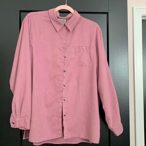 Chicos Design Long Sleeved Button Up Pink Shirt w/Front Pocket. Size 2=12.